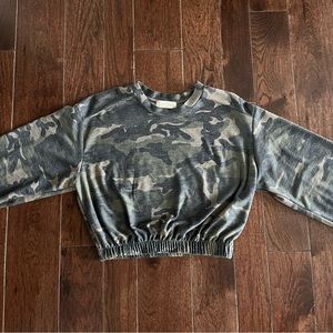 Altar’d State Long Sleeve Camo Crop Top